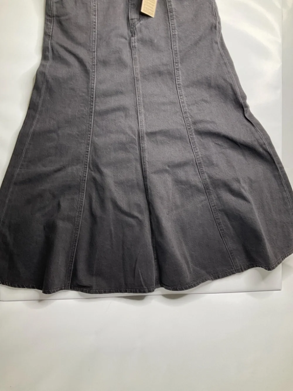 Y2K Levi’s Denim Flare, Maxi, Mermaid Skirt Women’s size 24